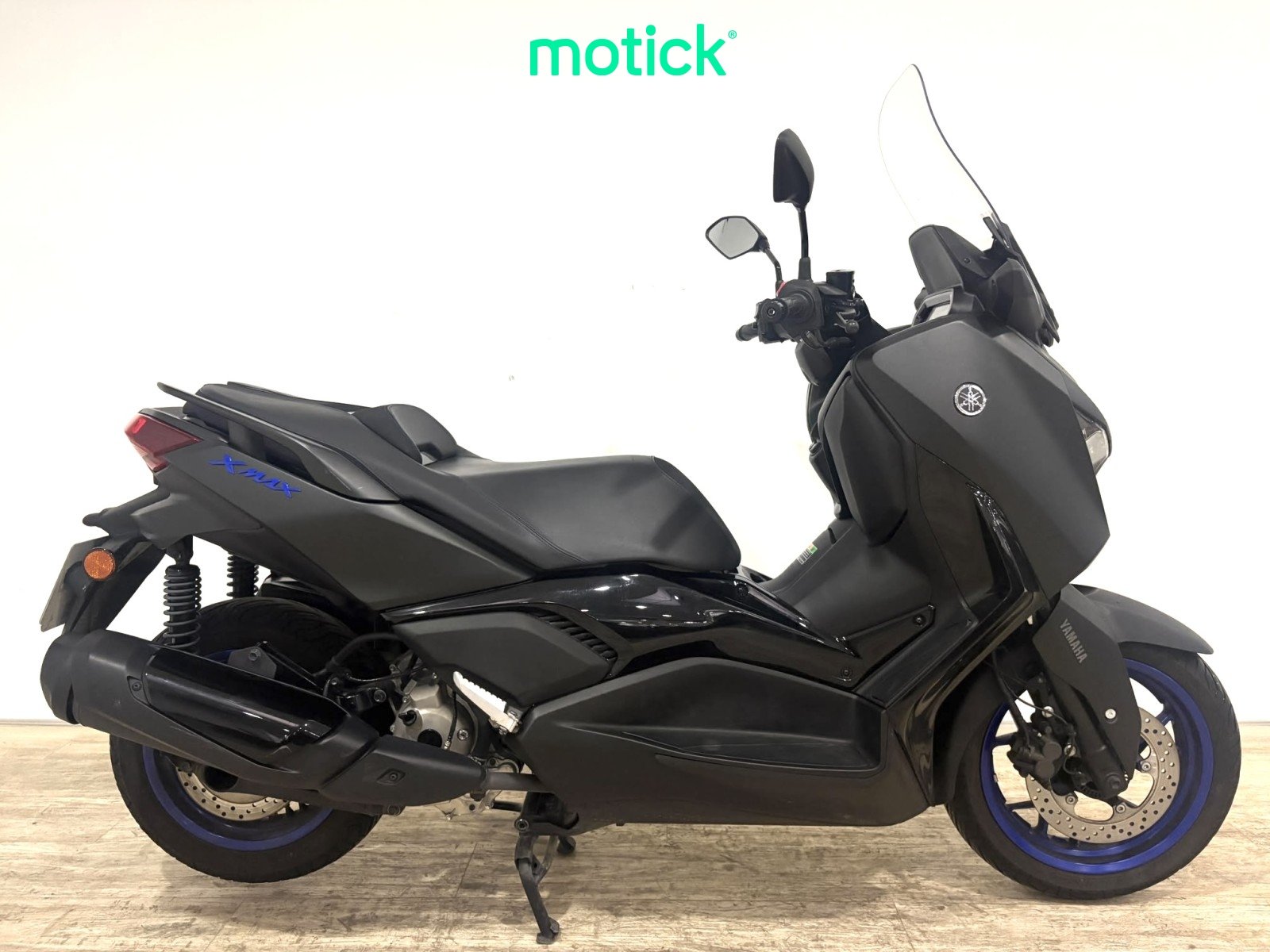 YAMAHA XMAX 300