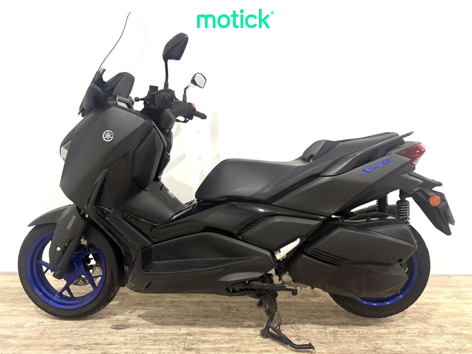 YAMAHA XMAX 300