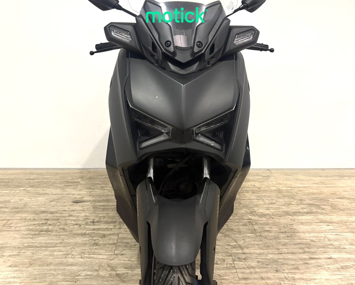 YAMAHA XMAX 300