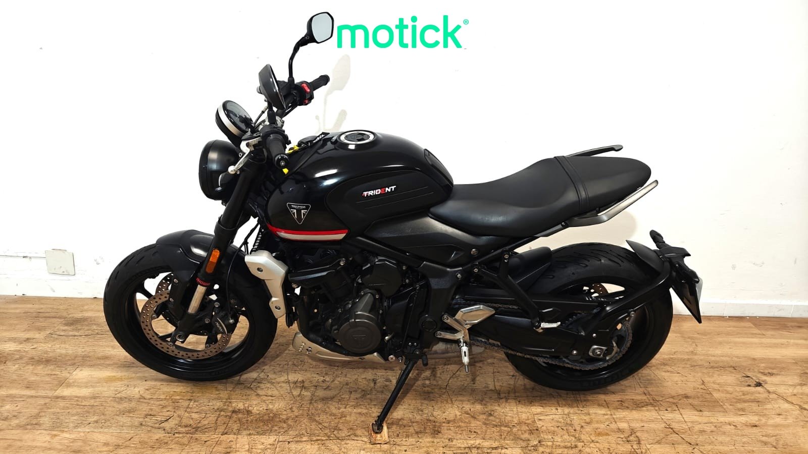 TRIUMPH TRIDENT 660 (A)
