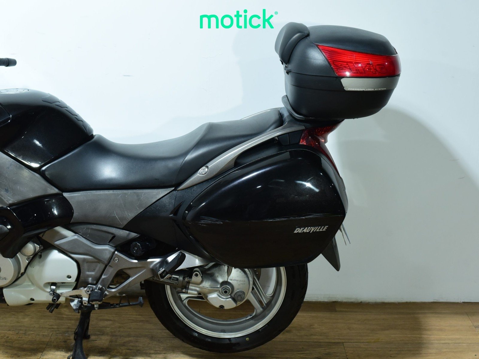 HONDA NT 700 V DEAUVILLE