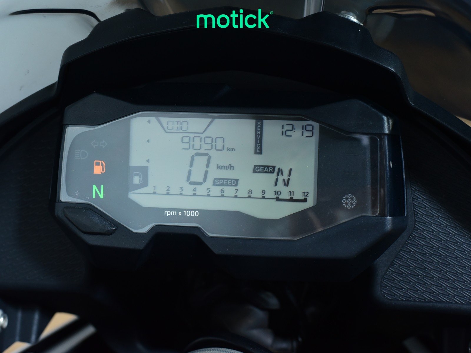 BMW G 310 GS (TOP CASE)