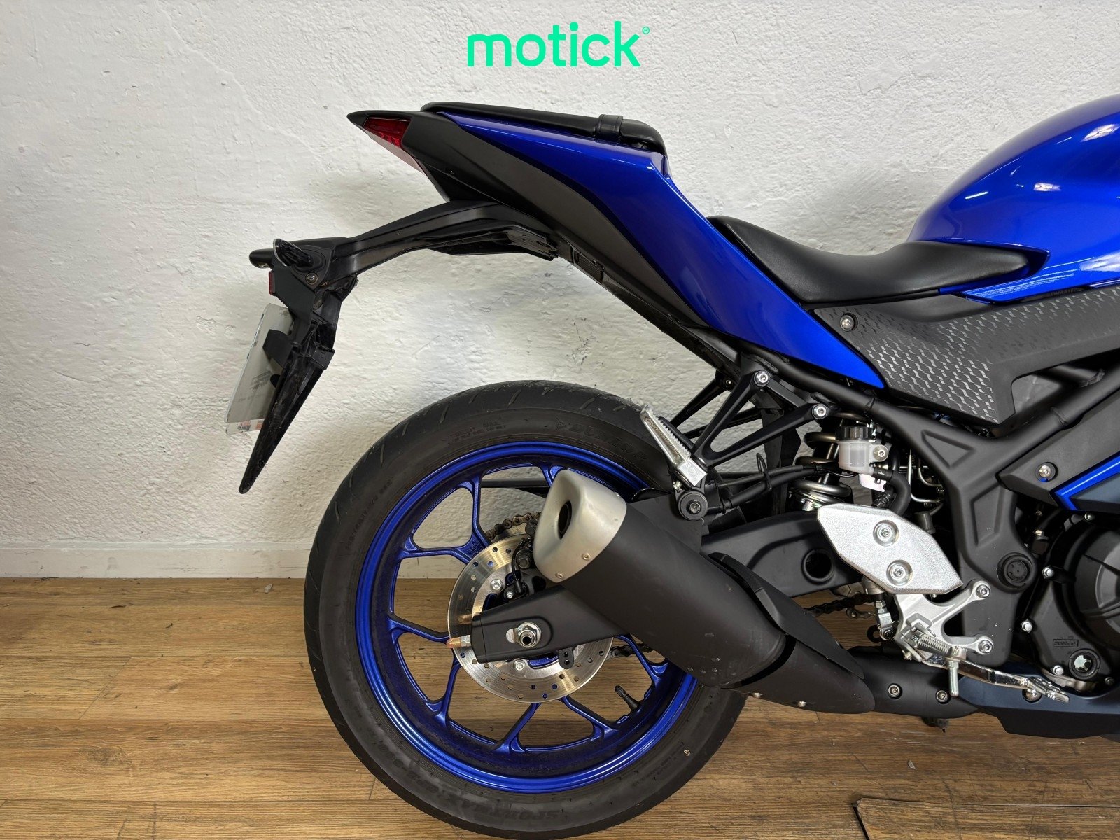 YAMAHA YZF R3