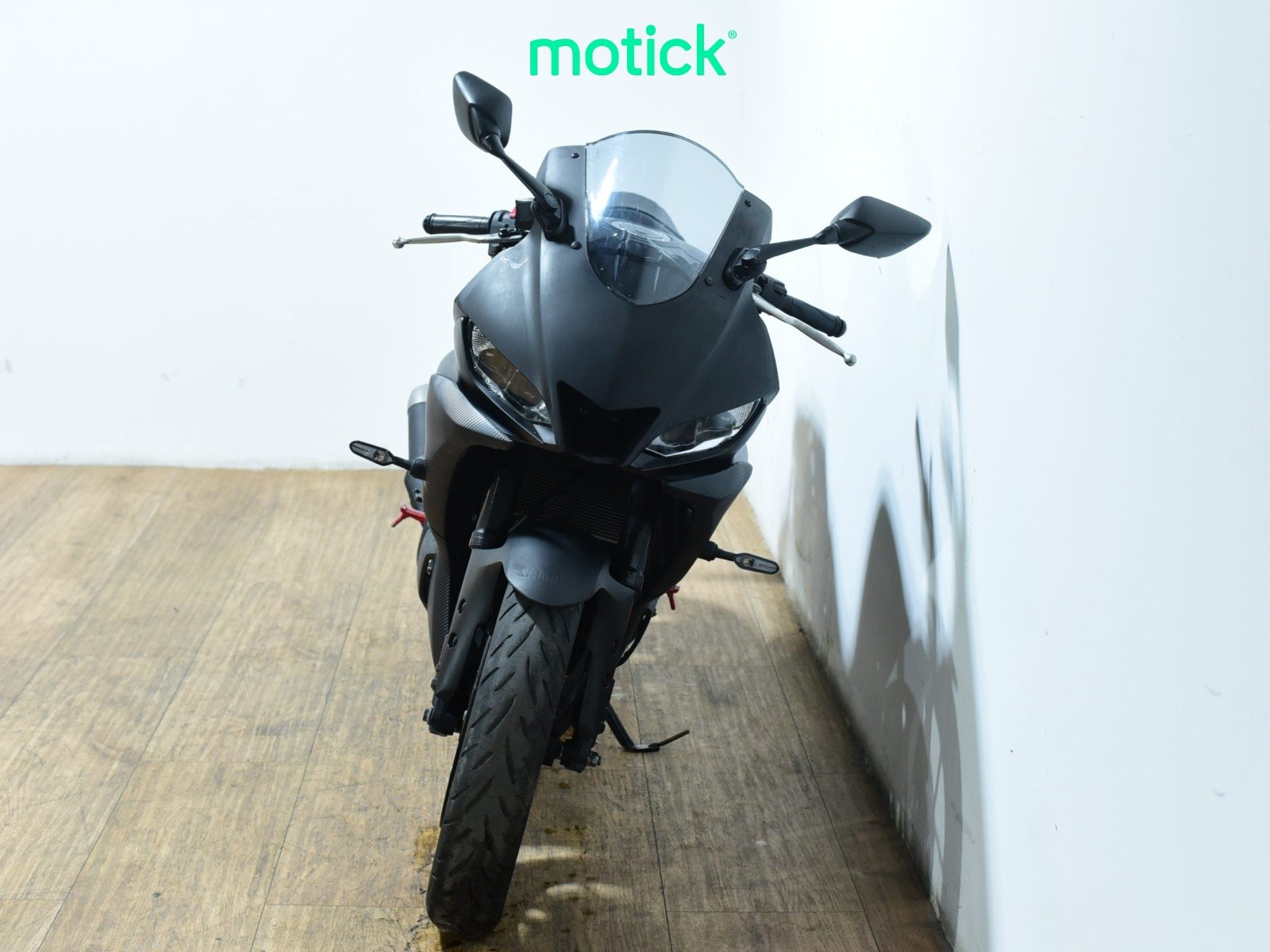 YAMAHA YZF R3