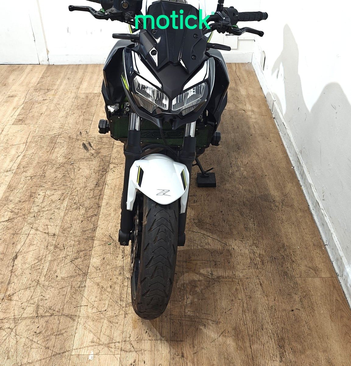 KAWASAKI Z 650