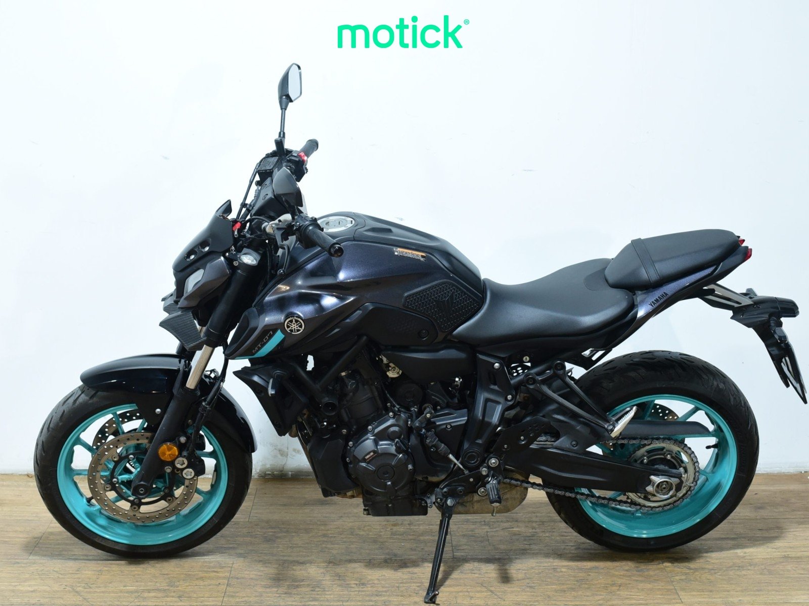 YAMAHA MT-07