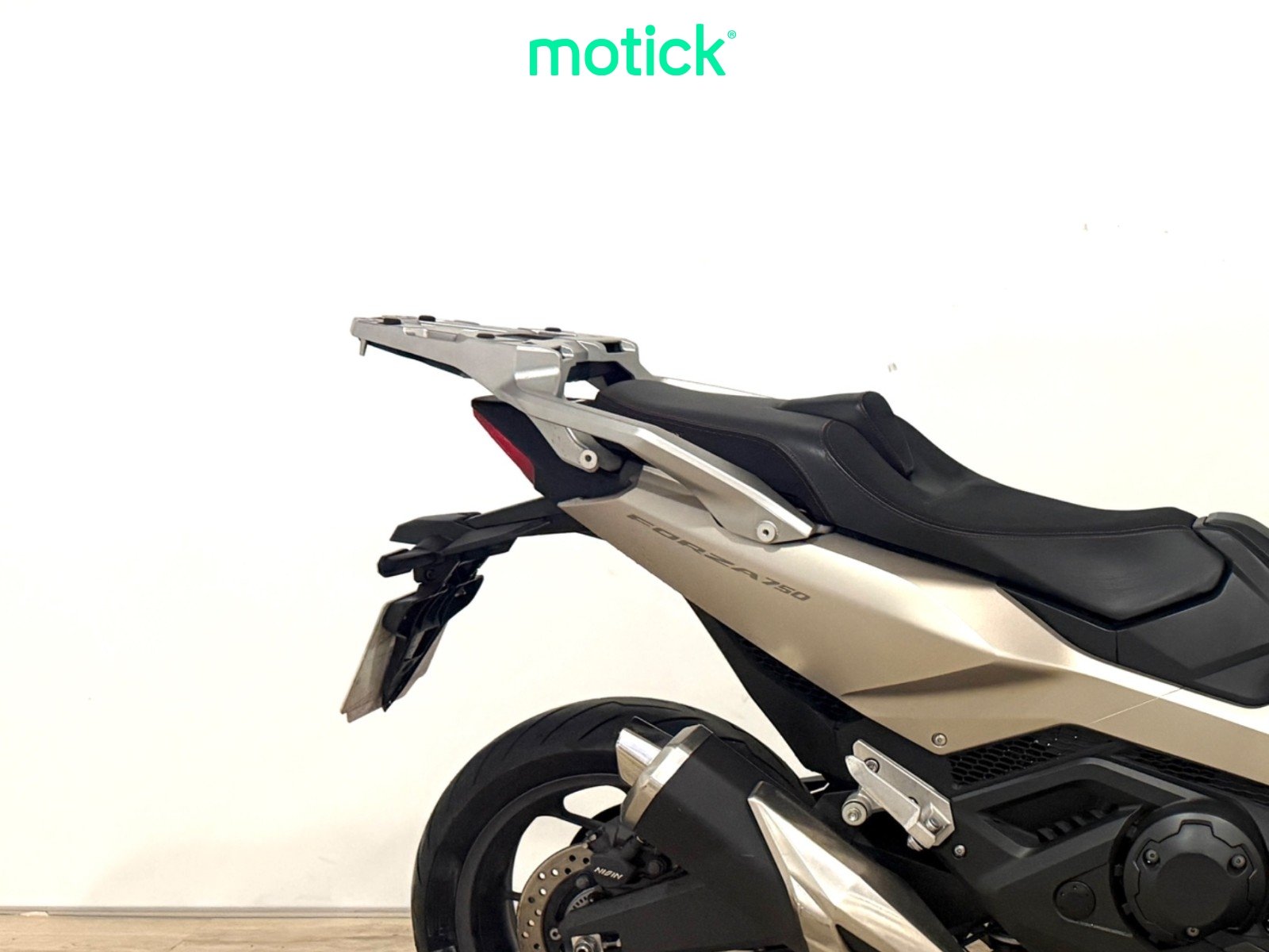 HONDA FORZA 750