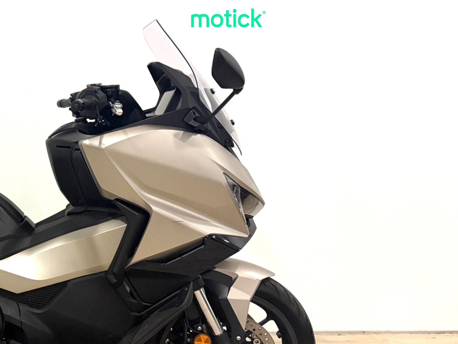 HONDA FORZA 750