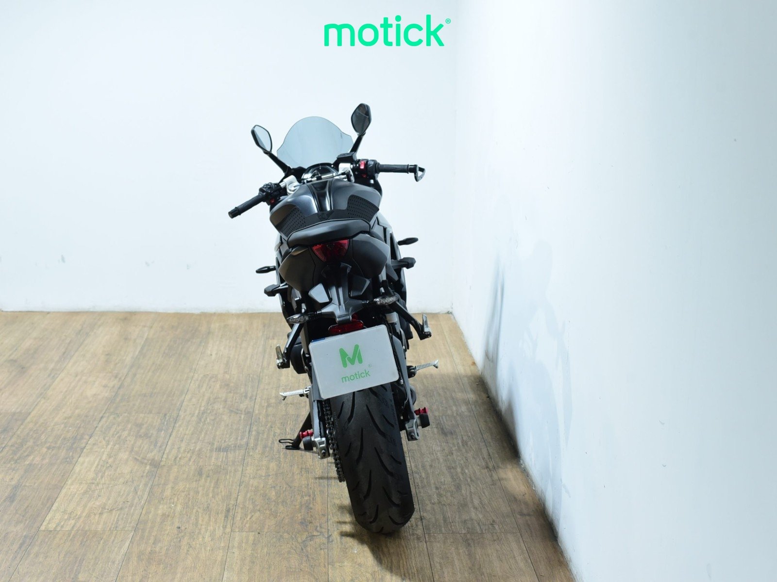 TRIUMPH DAYTONA 660 (QUICKSHIFTER)