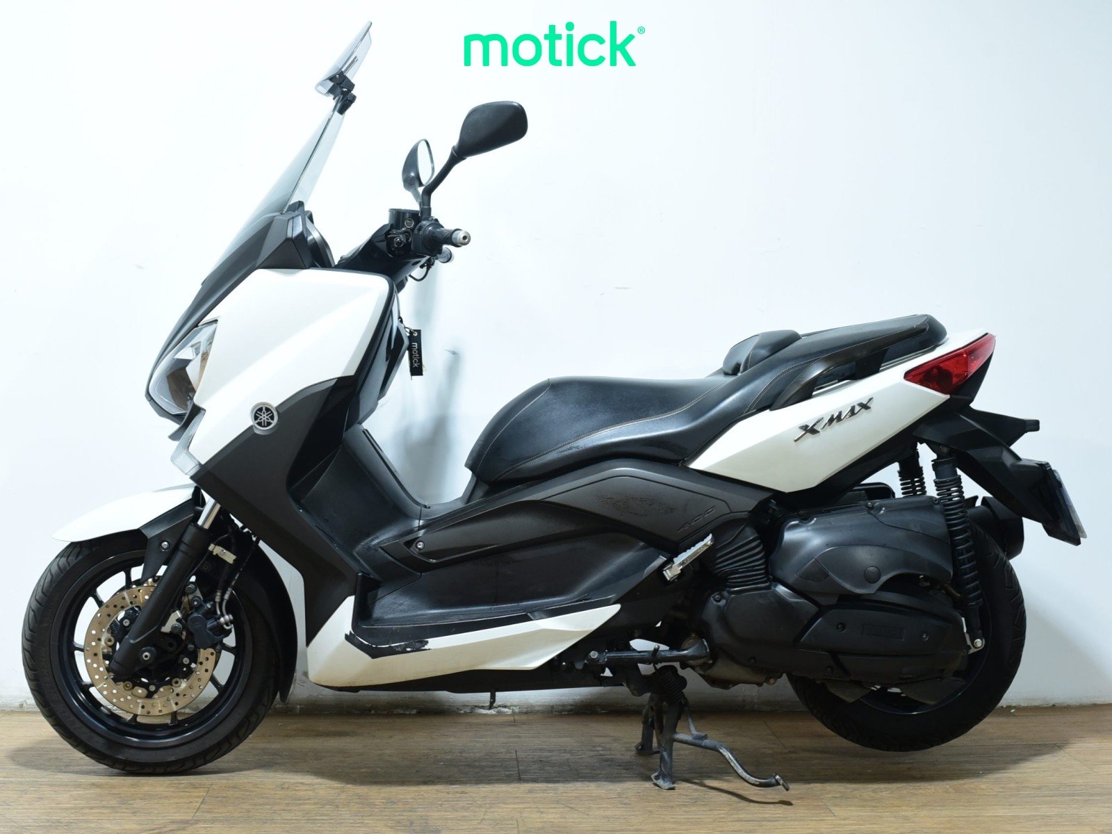 YAMAHA XMAX 400