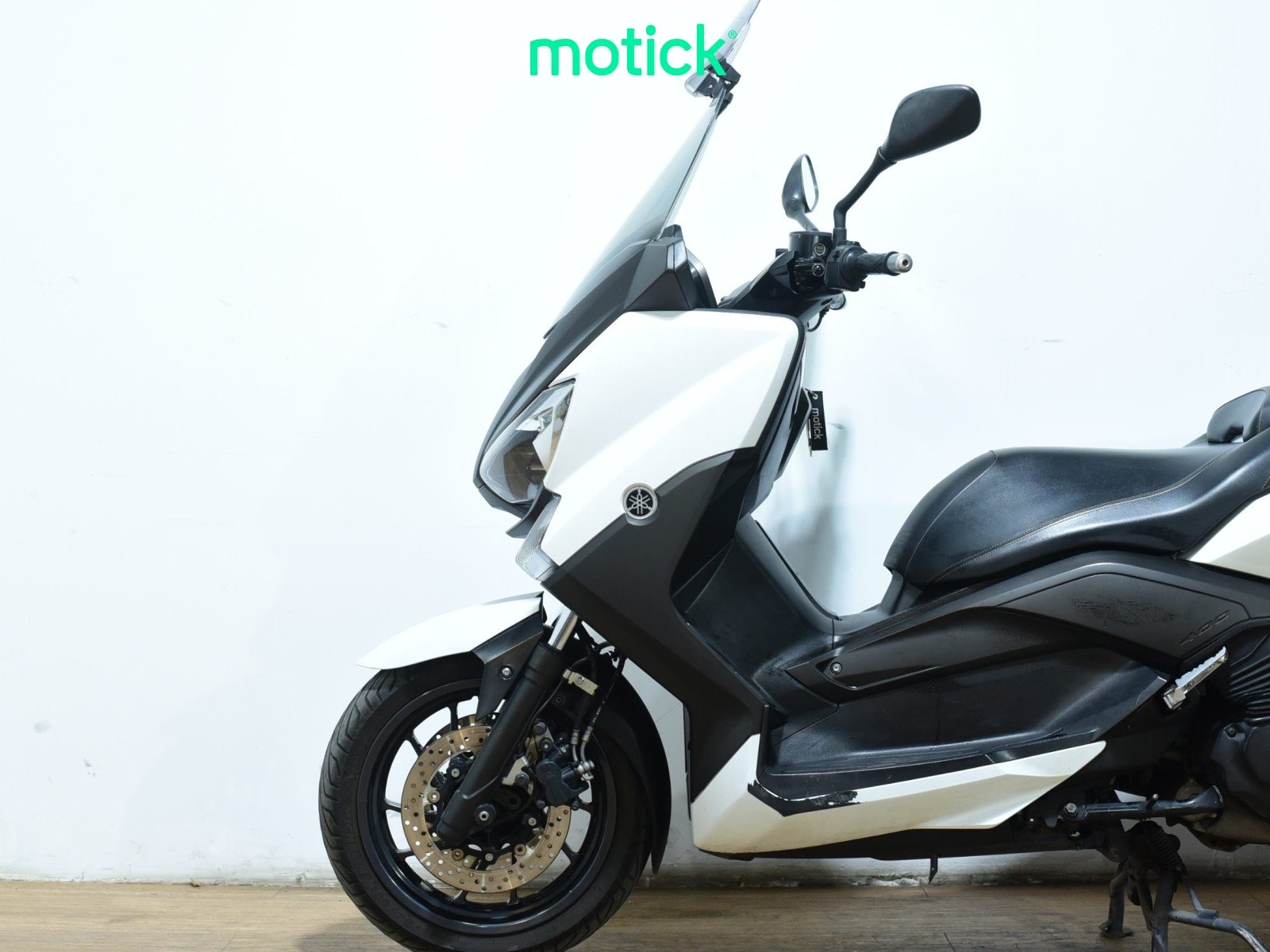 YAMAHA XMAX 400