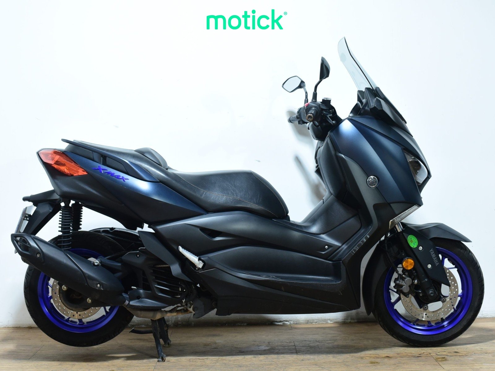 YAMAHA XMAX 125