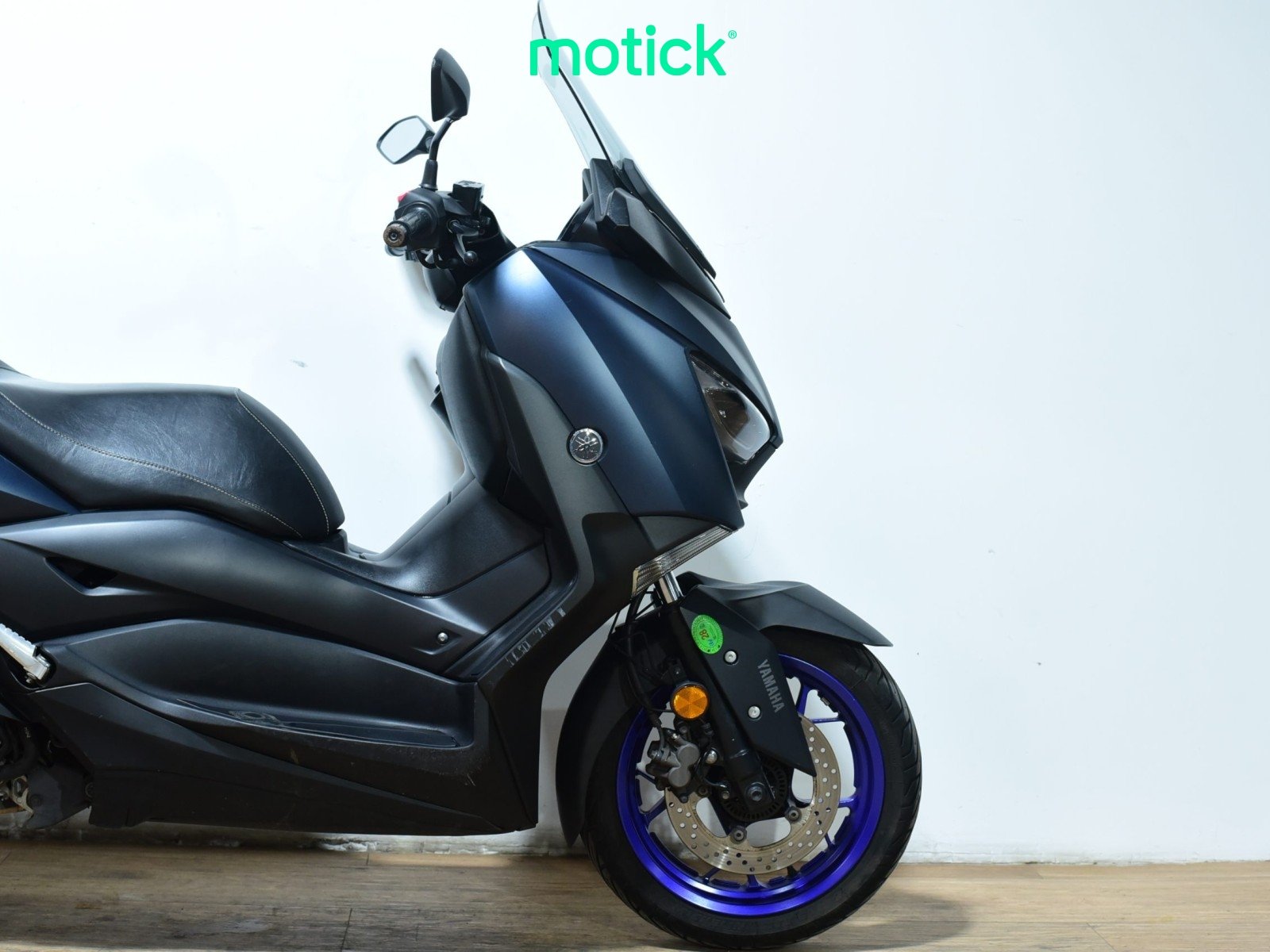 YAMAHA XMAX 125