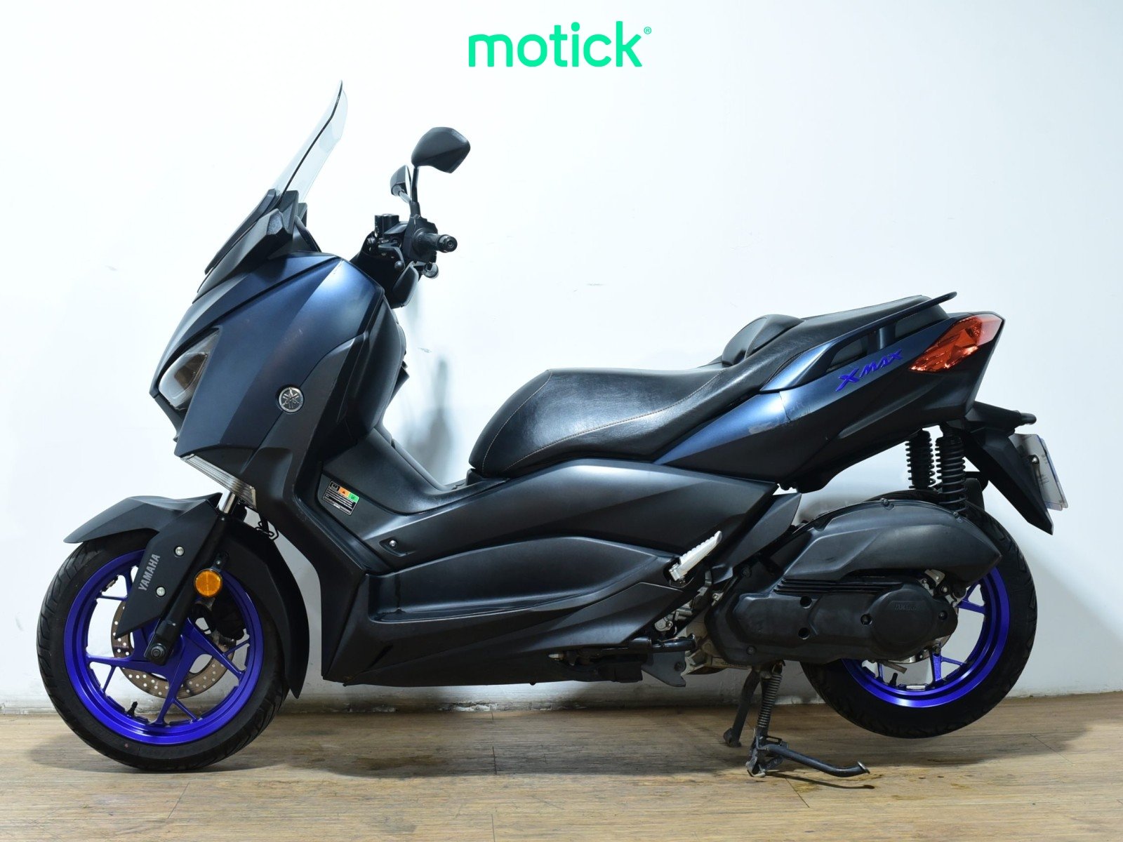 YAMAHA XMAX 125