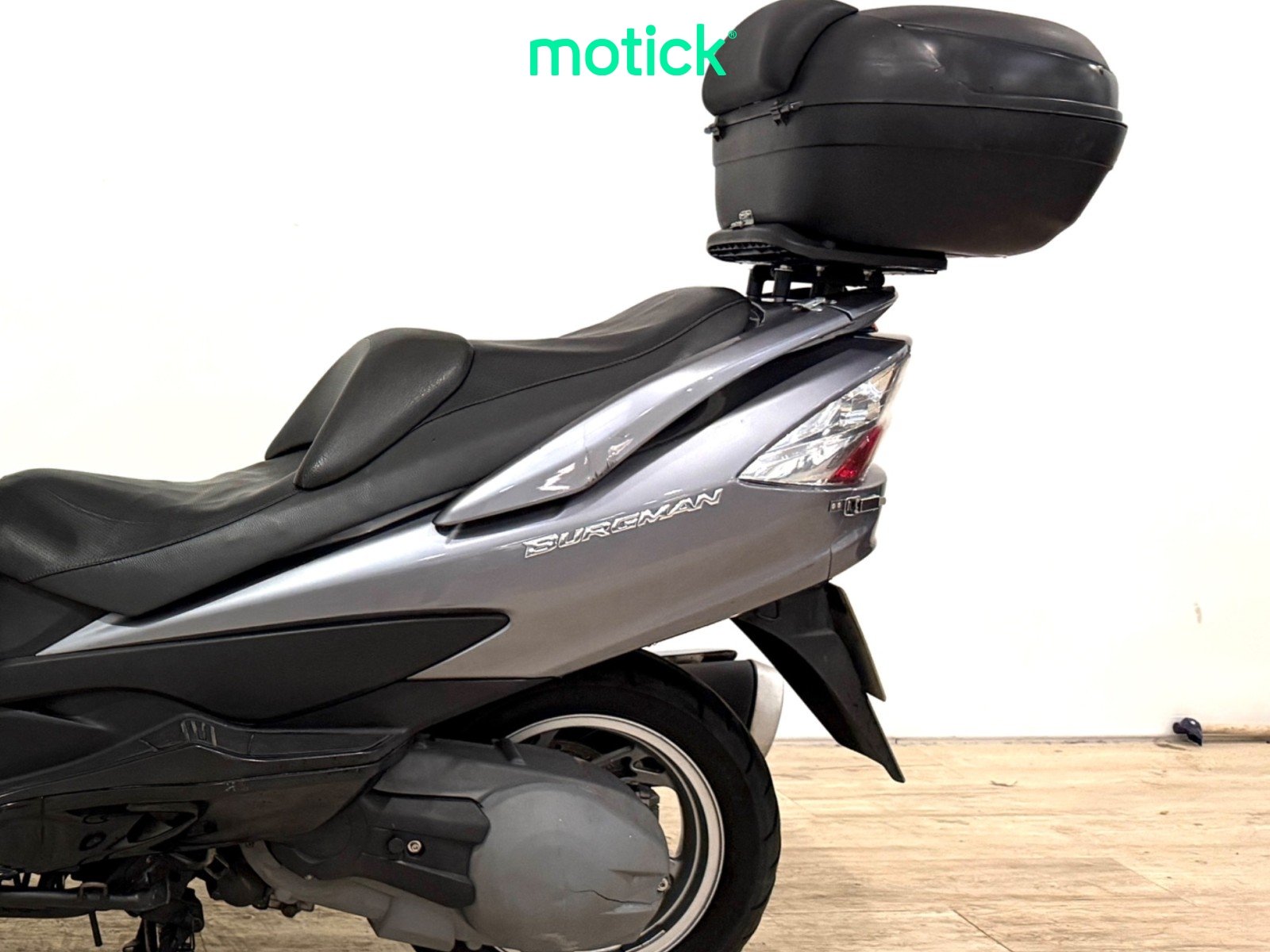 SUZUKI BURGMAN 400