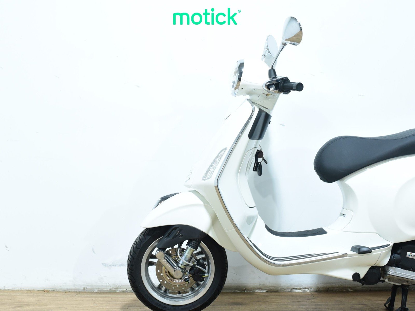 VESPA PRIMAVERA 125