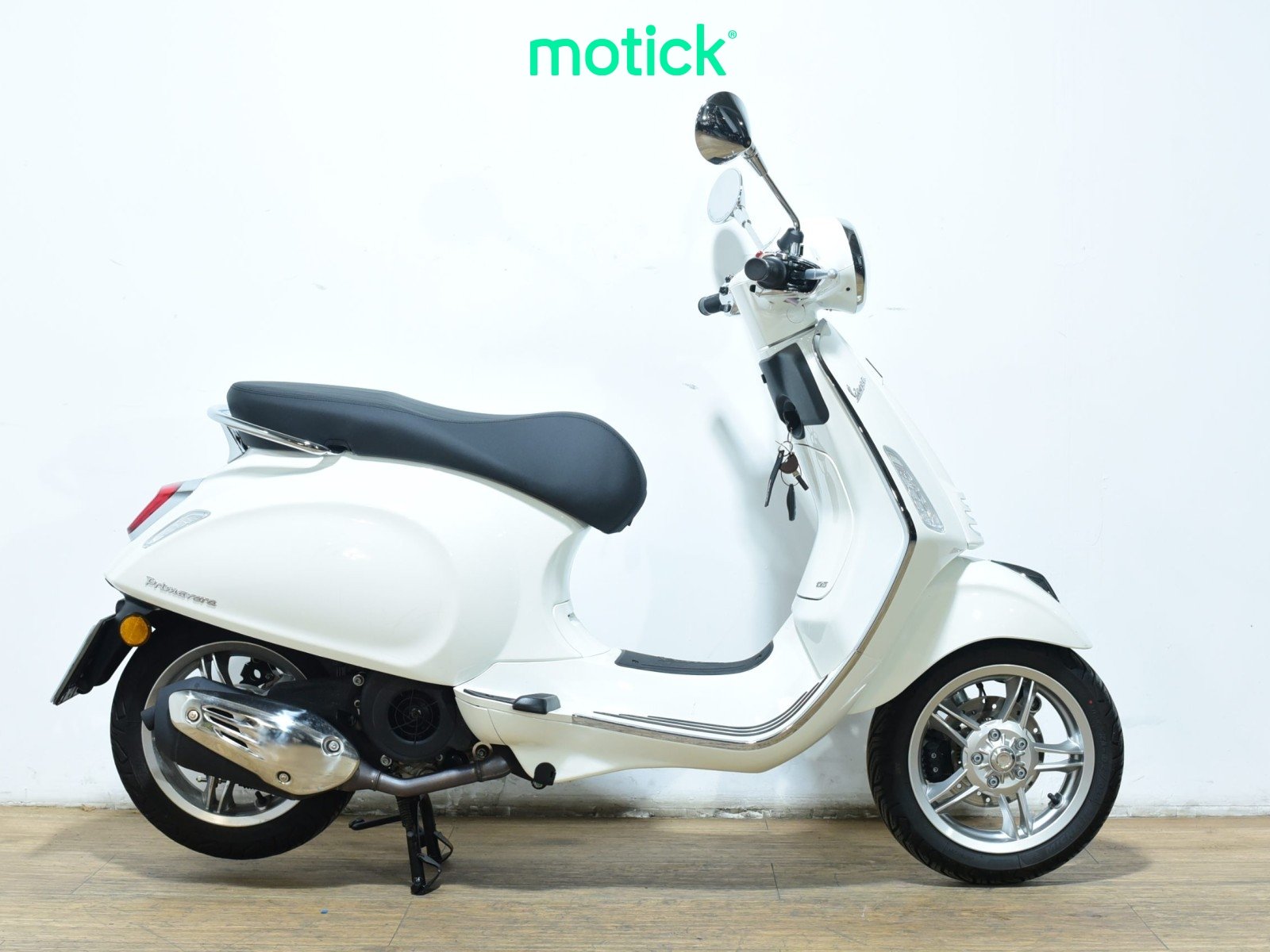 VESPA PRIMAVERA 125