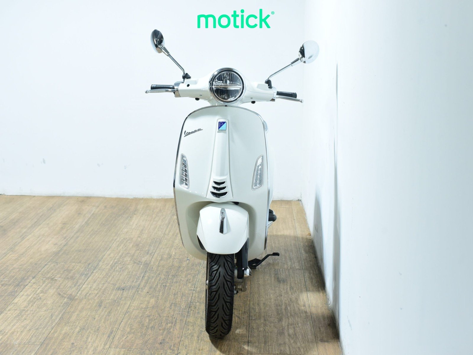VESPA PRIMAVERA 125