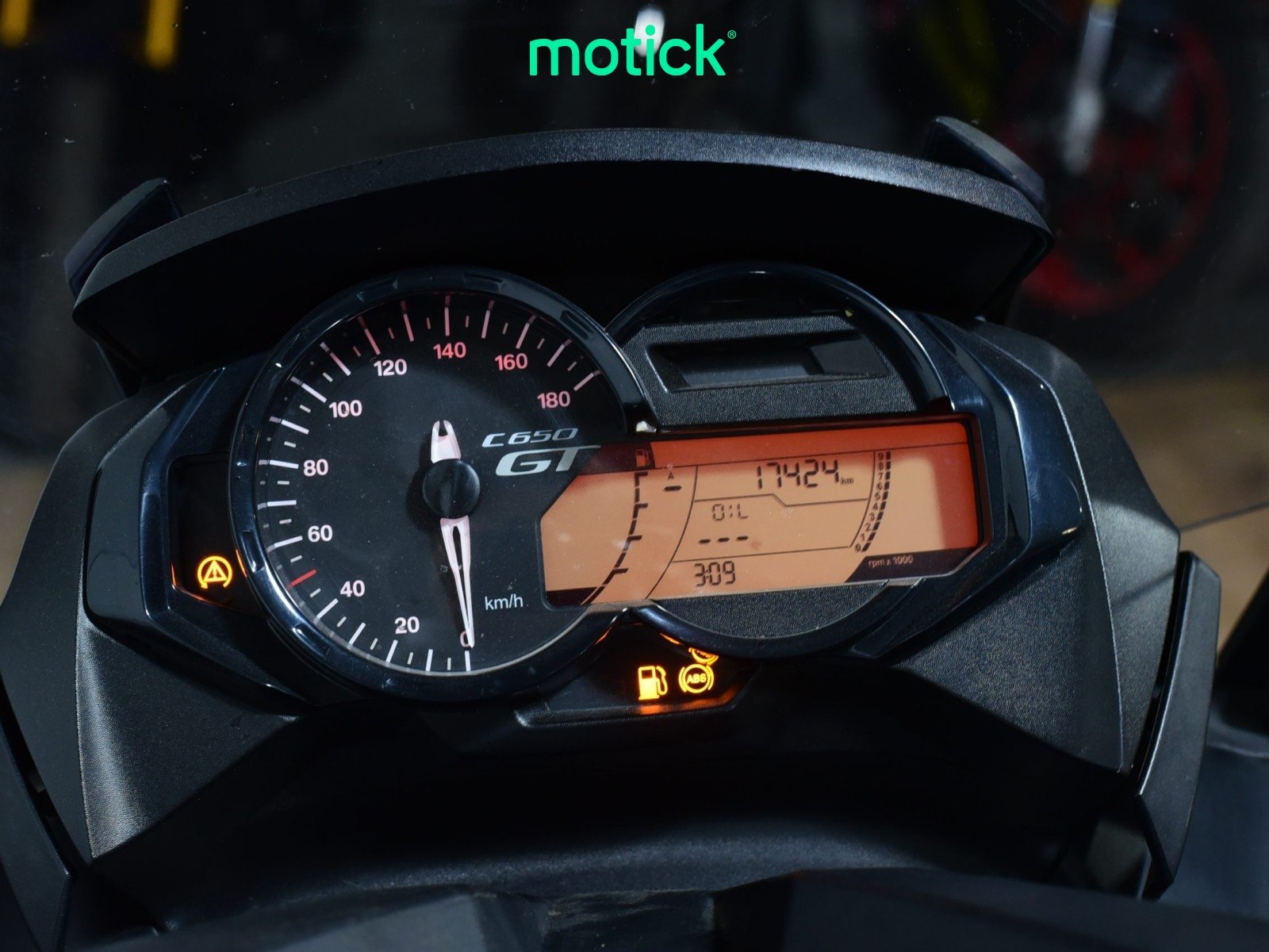 BMW C 650 GT (REVISION 20.000 KMS PASADA)