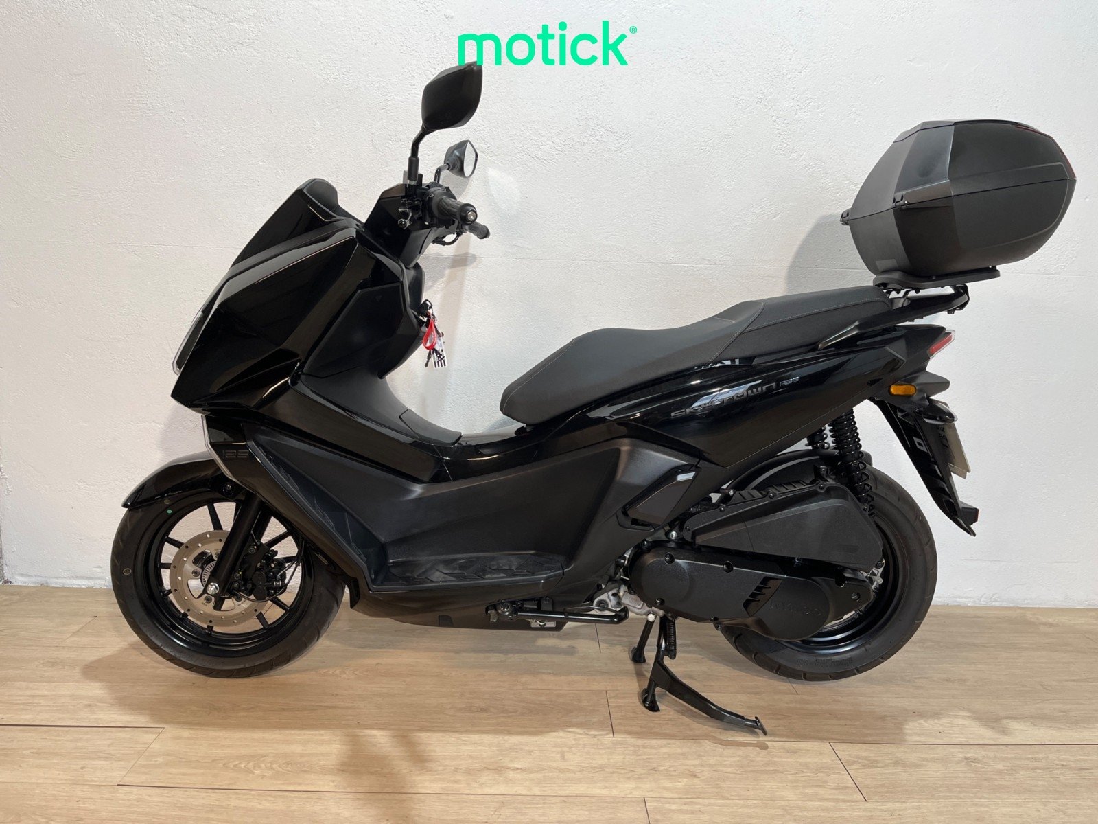 KYMCO SKYTOWN 125