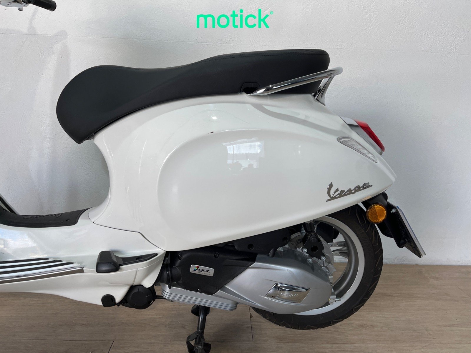 VESPA PRIMAVERA 125