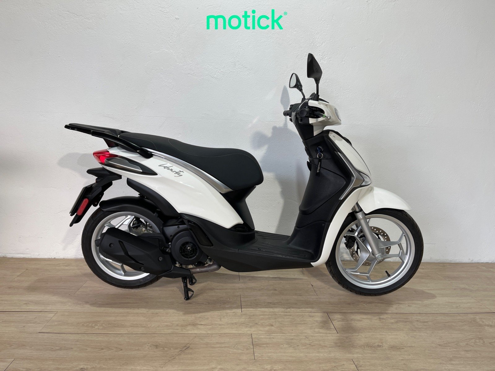 PIAGGIO LIBERTY 125 (IVA DEDUCIBLE)