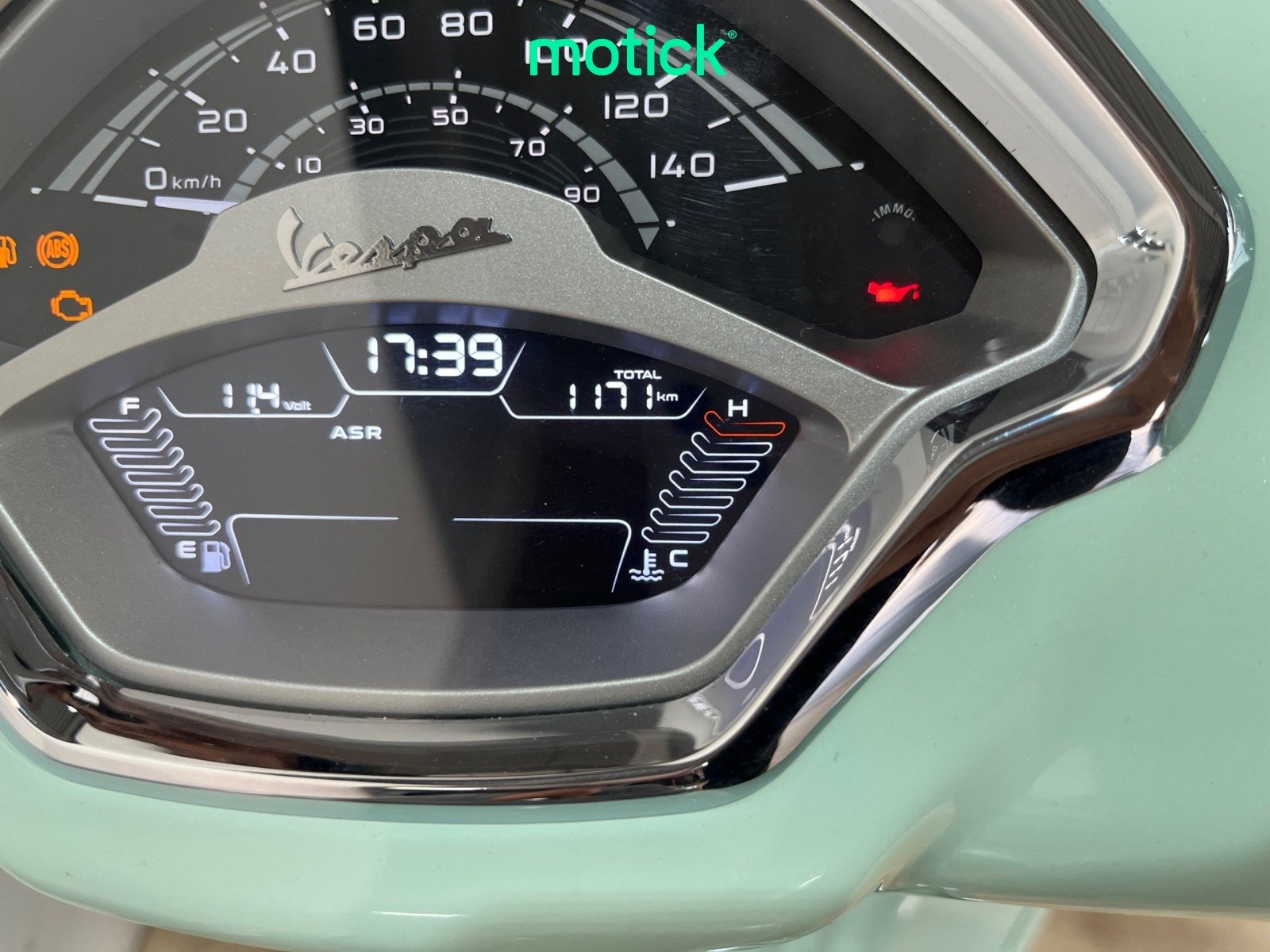 VESPA GTS 300 IVA DEDUCIBLE
