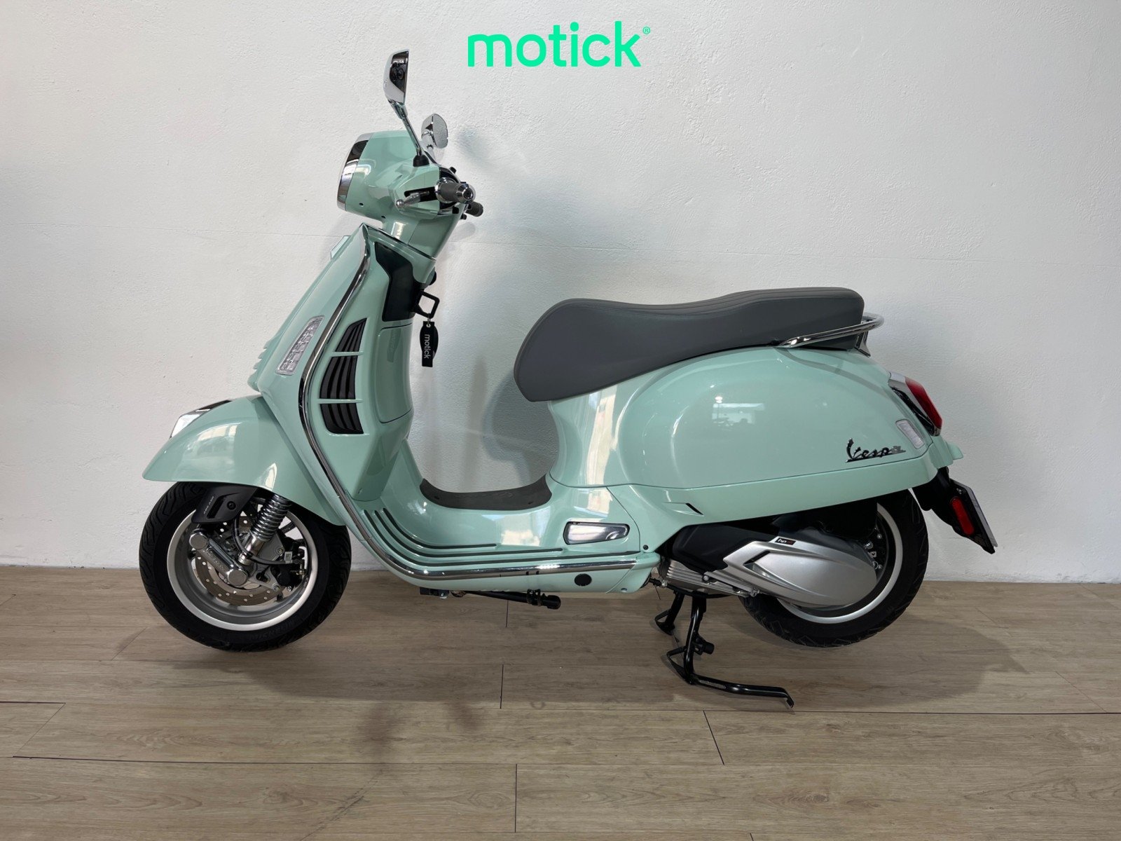 VESPA GTS 300 IVA DEDUCIBLE