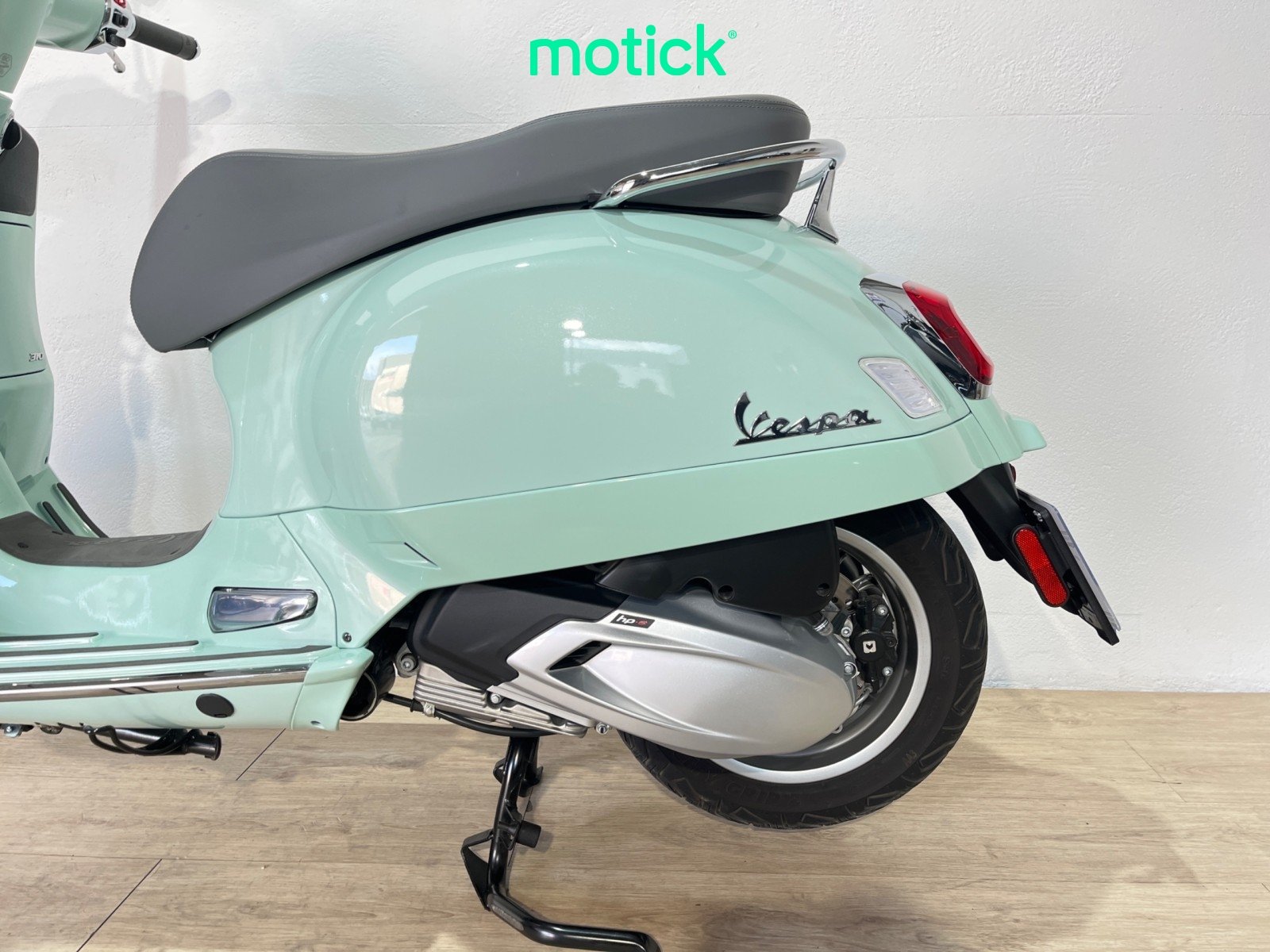 VESPA GTS 300 IVA DEDUCIBLE
