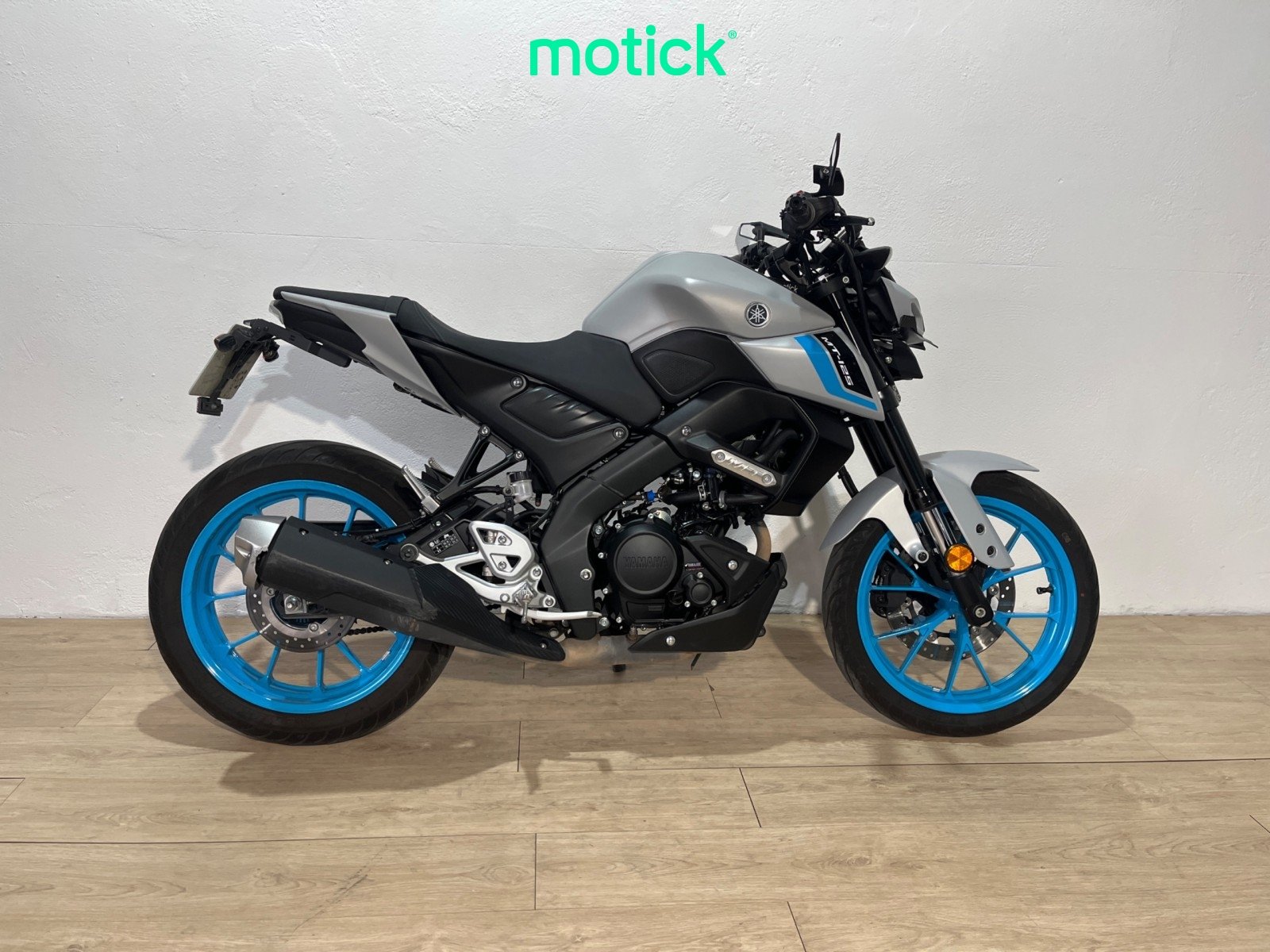 YAMAHA MT-125