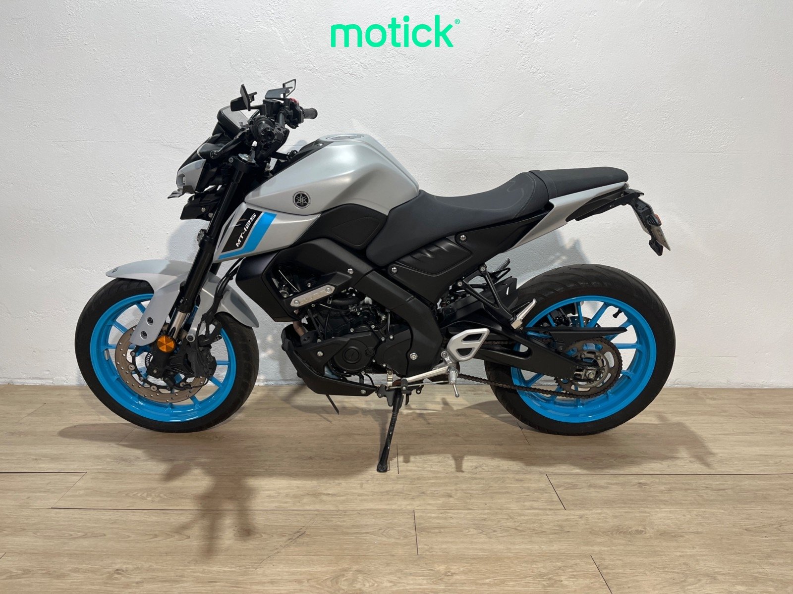YAMAHA MT-125
