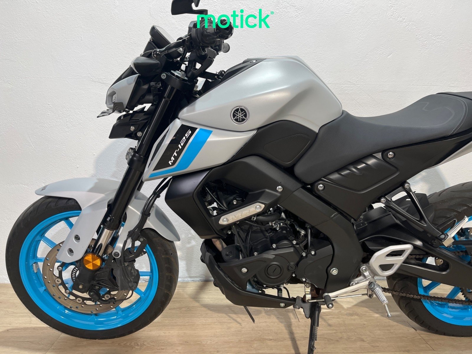 YAMAHA MT-125