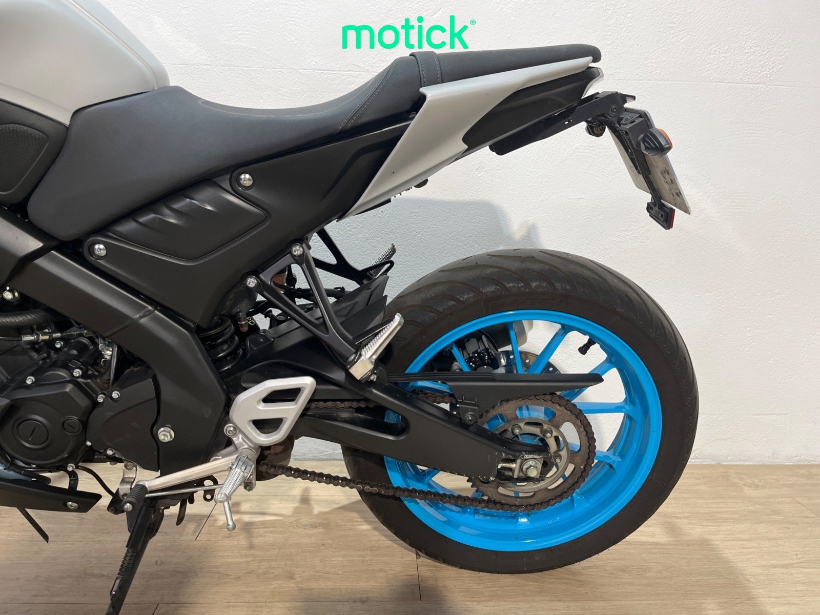 YAMAHA MT-125
