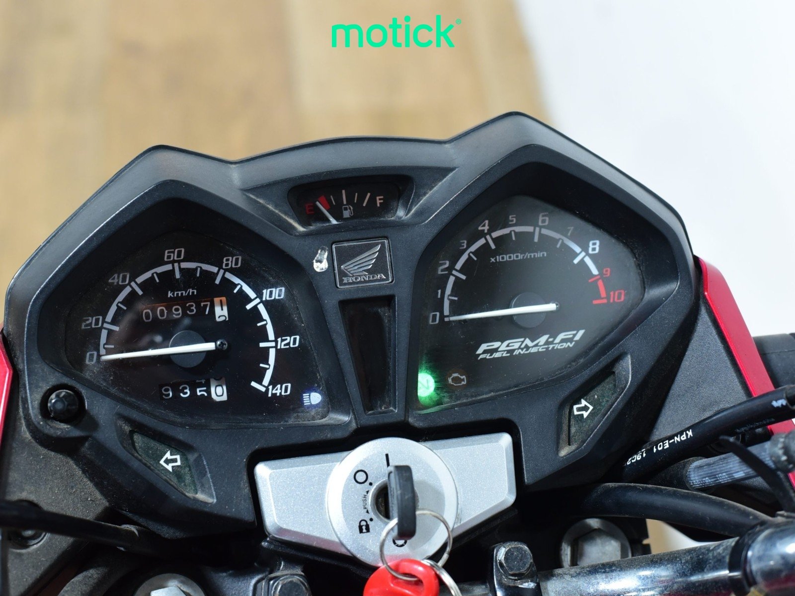 HONDA CB 125 F (TOP CASE)