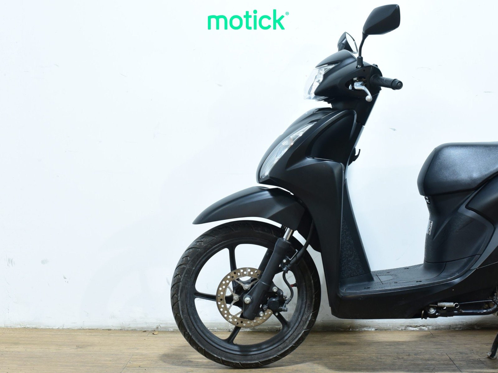 HONDA VISION 110 (TOP CASE)