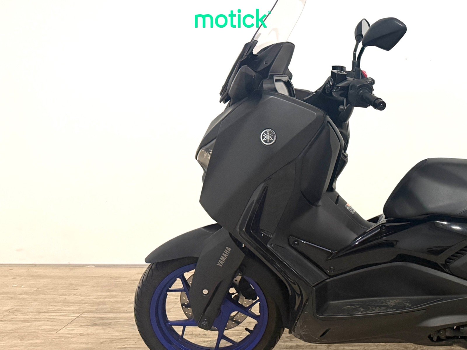YAMAHA XMAX 300 (IVA DEDUCIBLE)