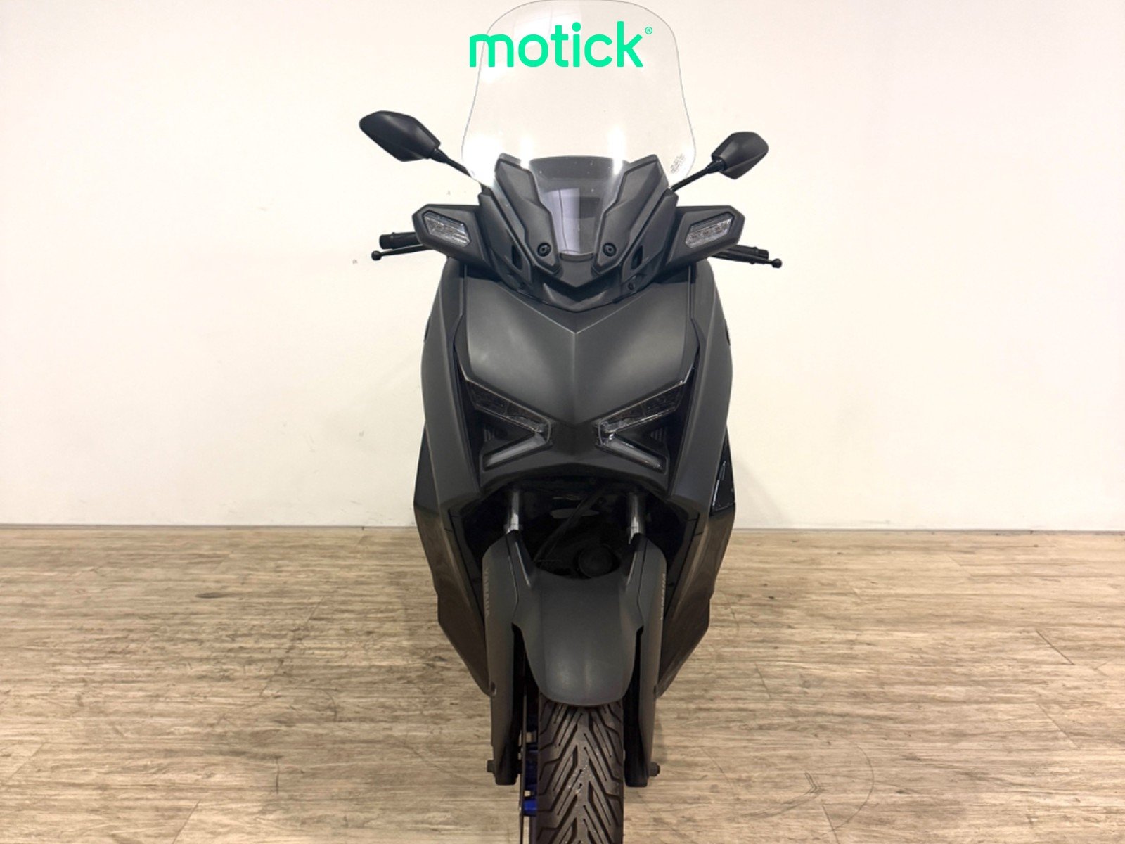 YAMAHA XMAX 300 (IVA DEDUCIBLE)