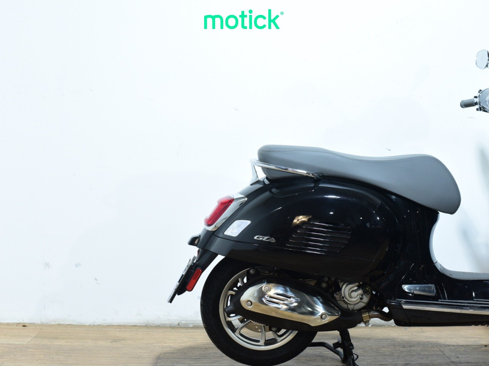 VESPA GTS 300 (IVA DEDUCIBLE)