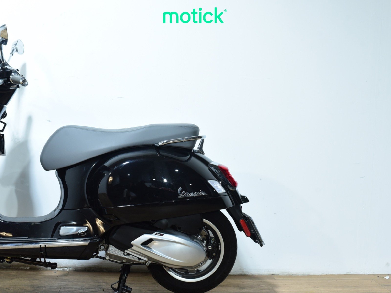 VESPA GTS 300 (IVA DEDUCIBLE)