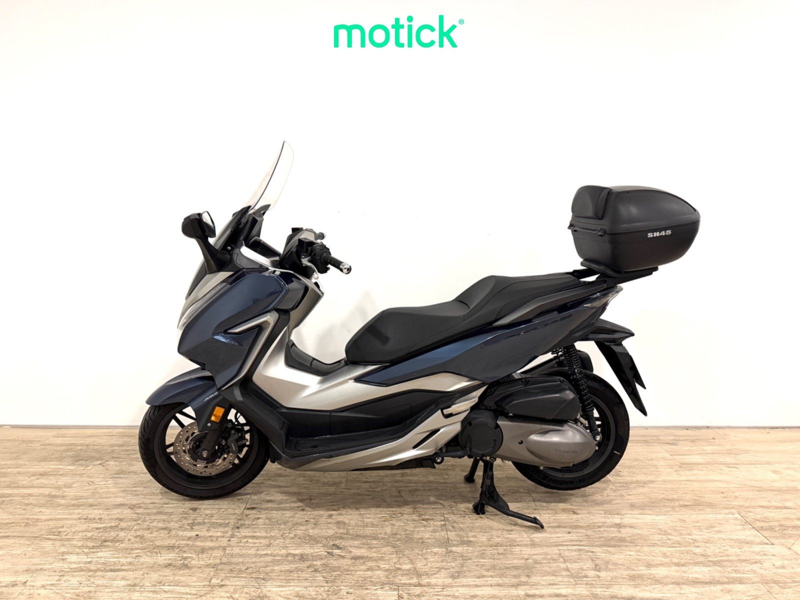 HONDA FORZA 300 (TOP CASE)