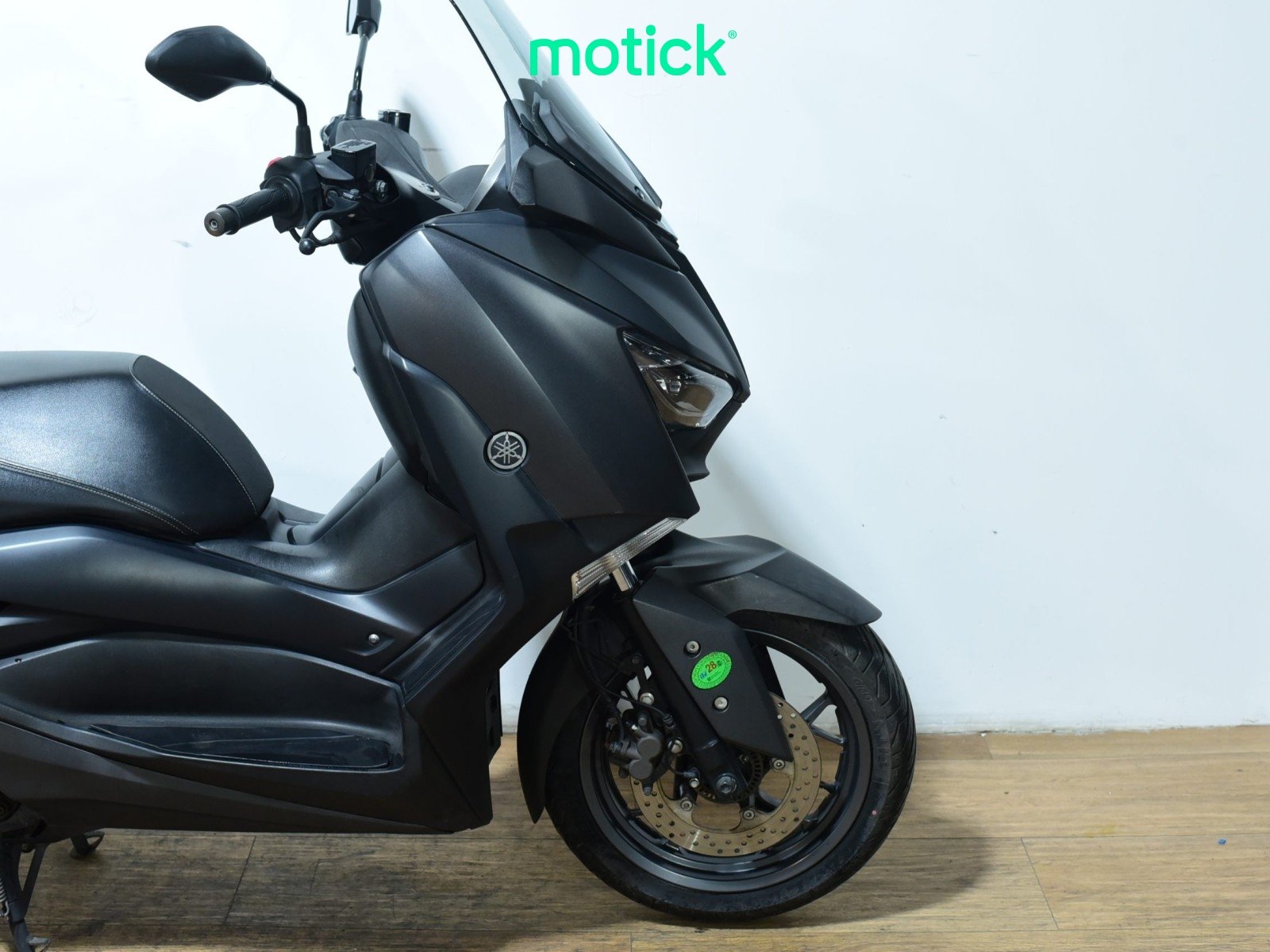 YAMAHA XMAX 125