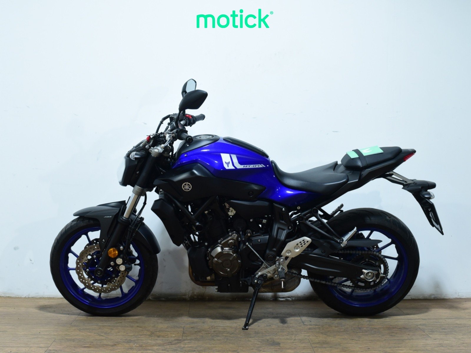 YAMAHA MT-07 A2
