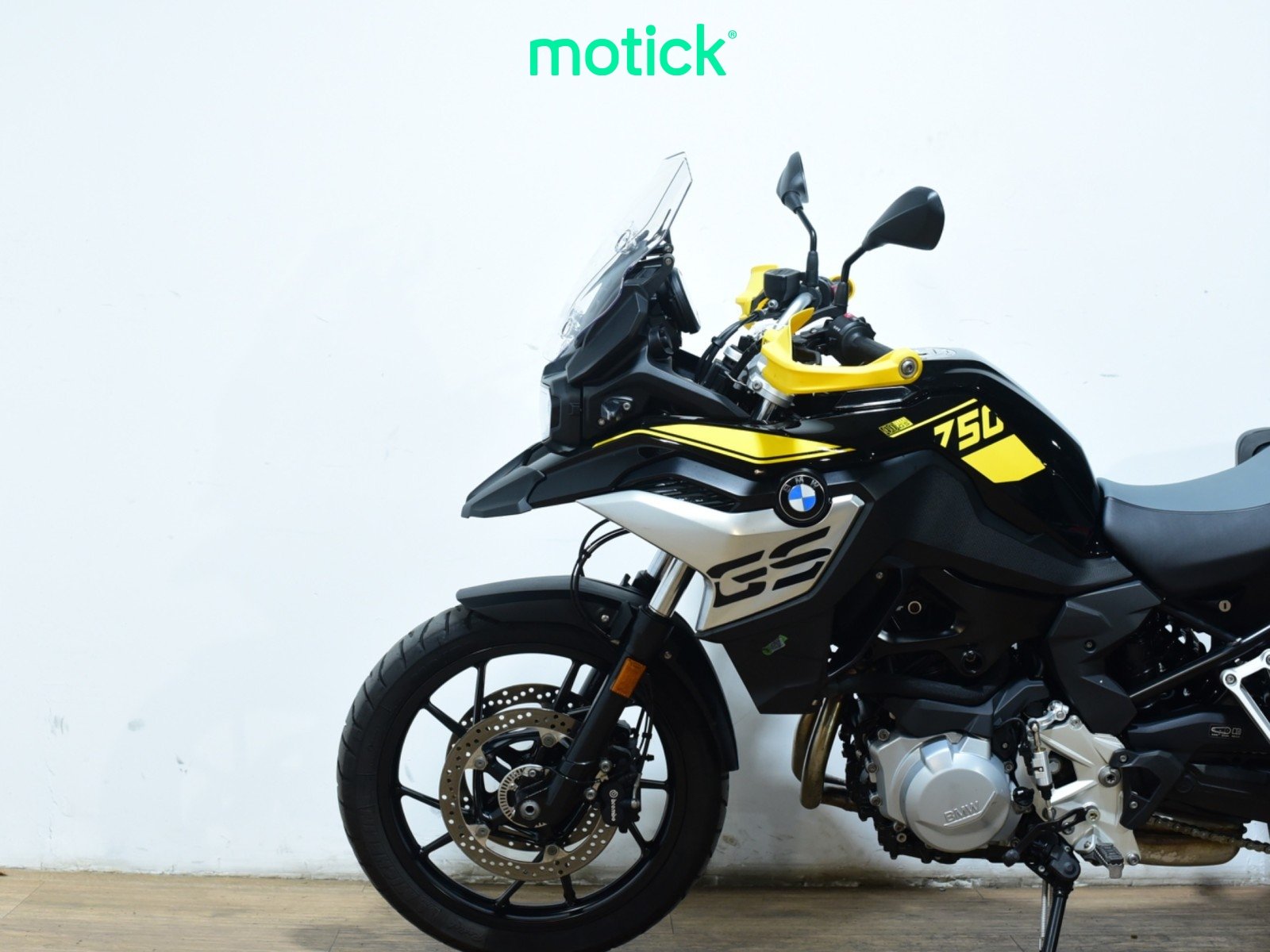 BMW F 750 GS (A)(2 MALETAS)