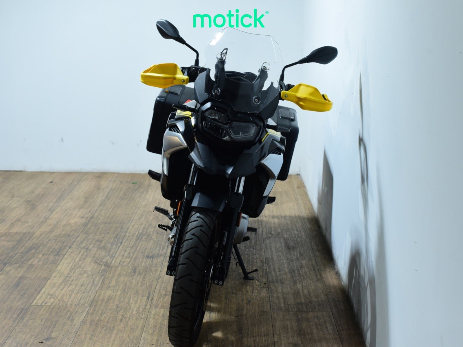 BMW F 750 GS (A)(2 MALETAS)