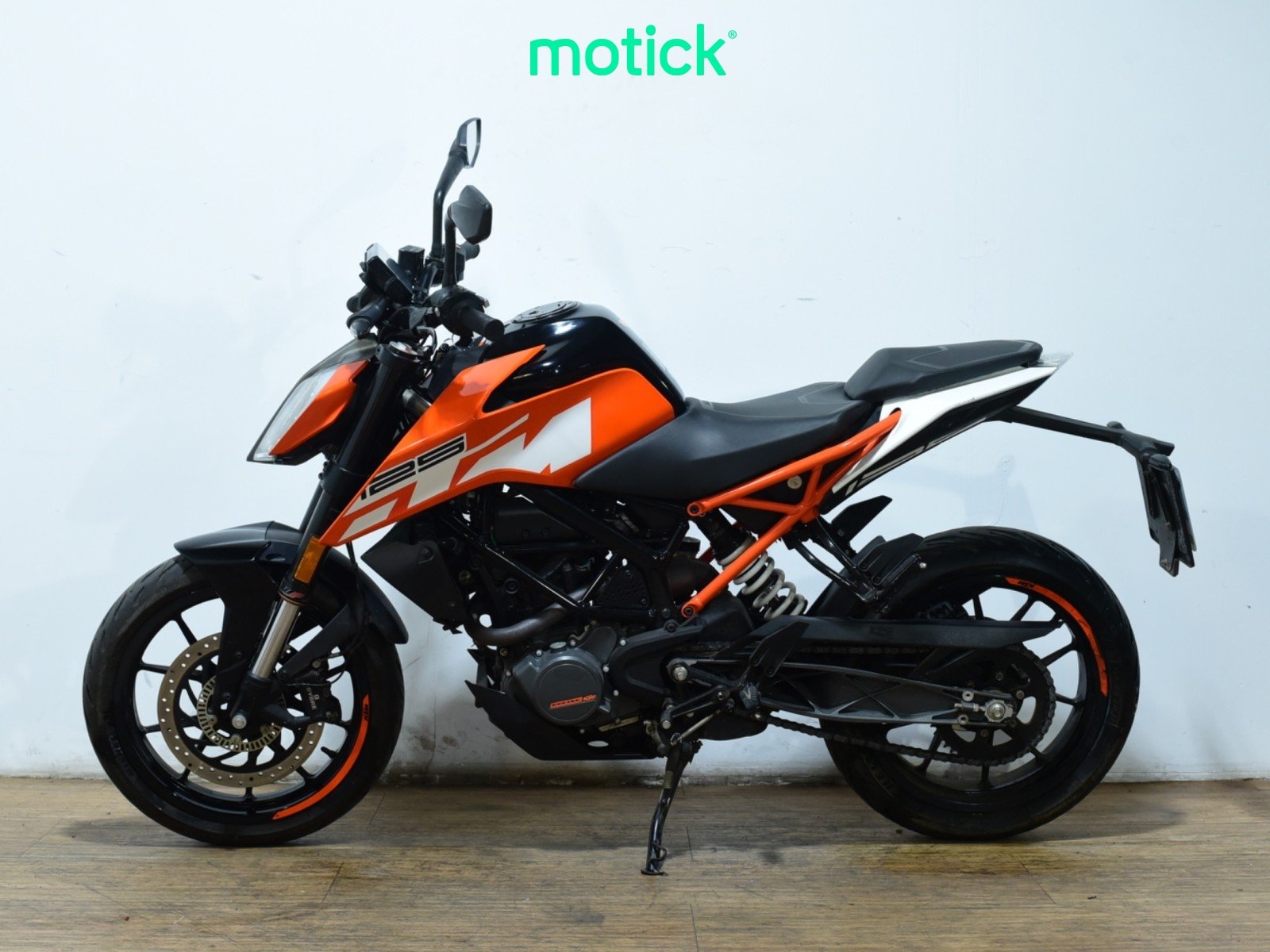 KTM DUKE 125