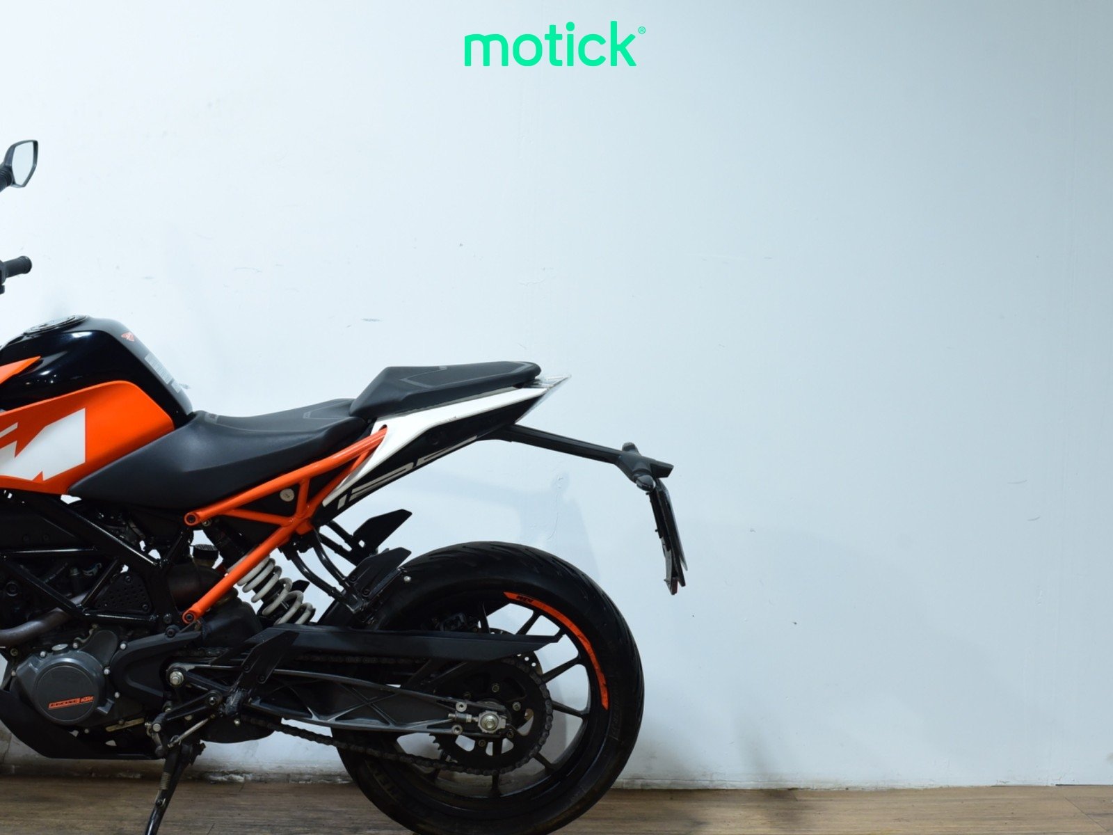 KTM DUKE 125