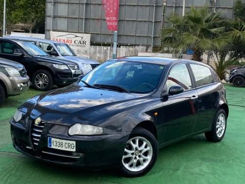 ALFA ROMEO 147 1.9 115CV 2004 de segunda mano