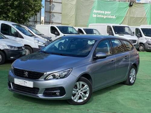 PEUGEOT 308 SW 1.5 130CV 2018 de segunda mano