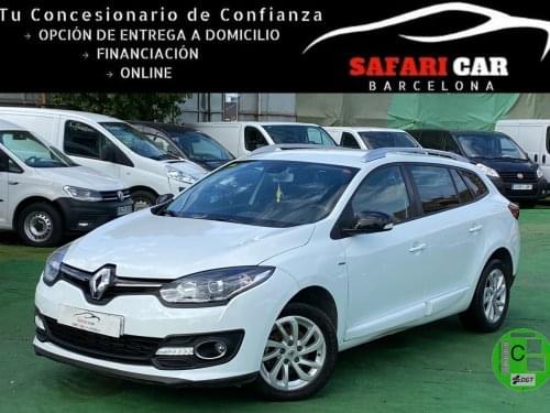 RENAULT MEGANE  SP. TOU. INTENS ENERGY TCE 115 SS E6 2015 de segunda mano