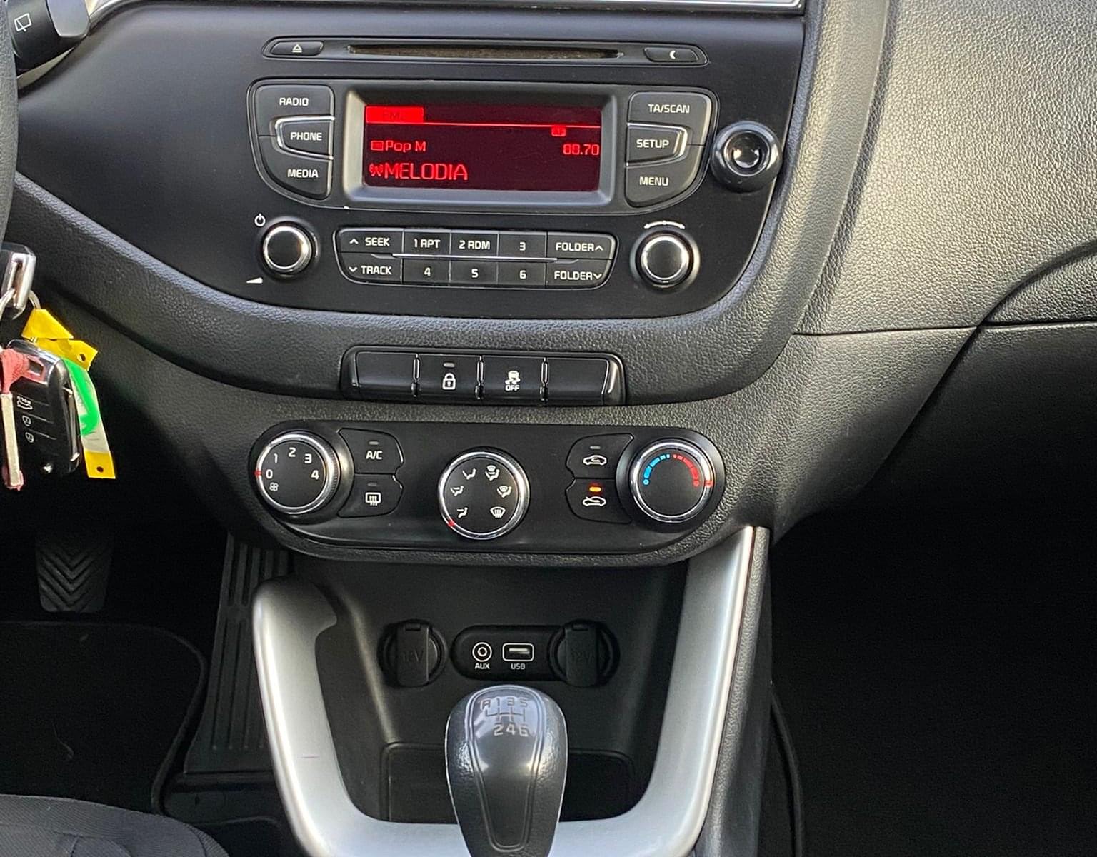 KIA CEED 1.4 100CV 9 